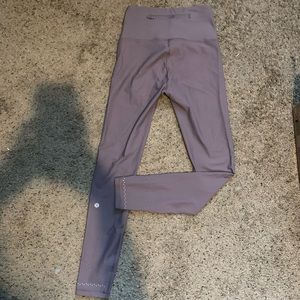 Lululemon light purple/lilac leggings